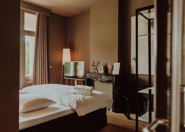 Hotel Boutique Manna & Blue 4*