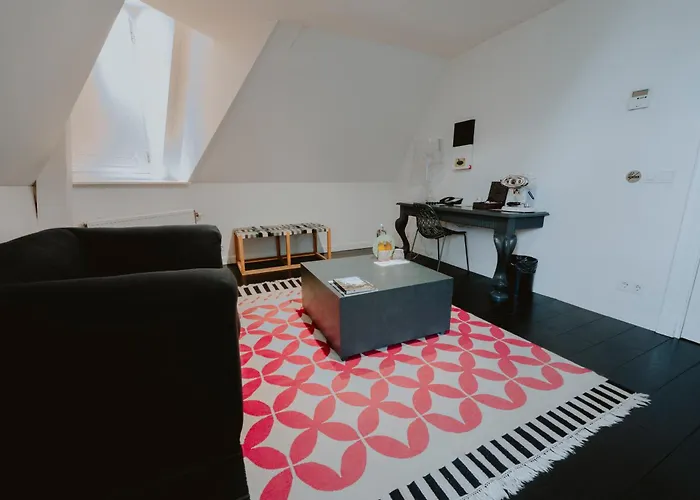 فندق Boutique Manna & Blue