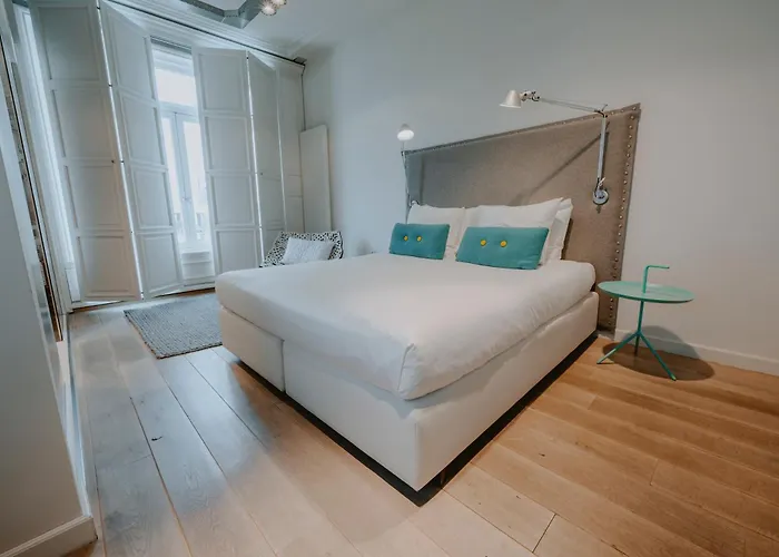 Boutique Manna & Blue Hotel 4*